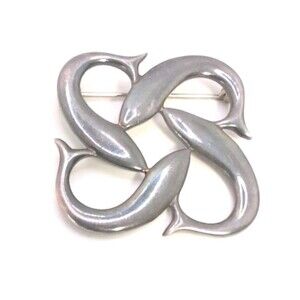 Signed Kenneth Kantro Sterling Silver Brooch 1988 Damariscotta Whale Pin Jewelry
